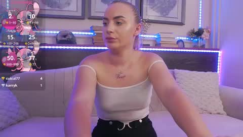 Viktoria online show from 10.08.25