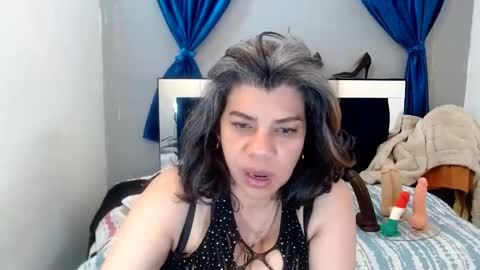 VIKY ADAMS online show from 01.28.25