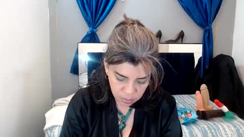 VIKY ADAMS online show from 01.30.25
