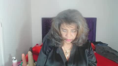 VIKY ADAMS online show from 02.17.25