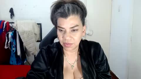 VIKY ADAMS online show from 02.26.25