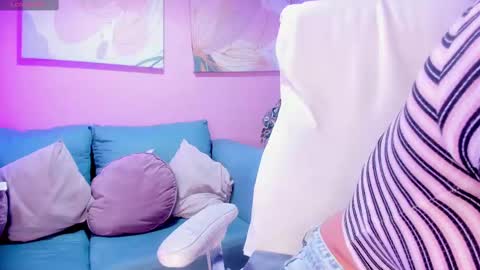 Victoria online show from 10.02.25