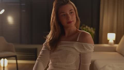 Lana online show from 11.18.25