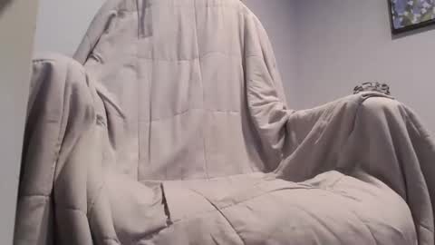 Snapshot of vin_dick_tive_ chatting on 11.06.25 Vincent online show from 11.06.25