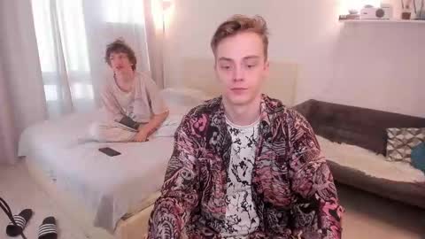 Snapshot of vince__dice chatting on 11.04.25 Dimoooooon online show from 11.04.25