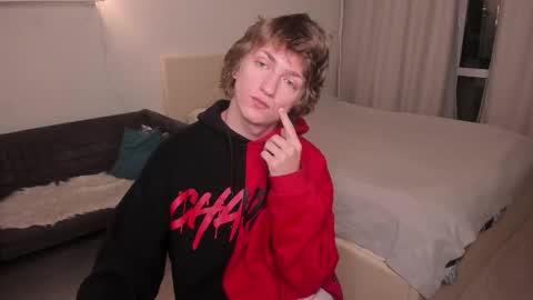 Snapshot of vince__dice chatting on 11.16.25 Dimoooooon online show from 11.16.25