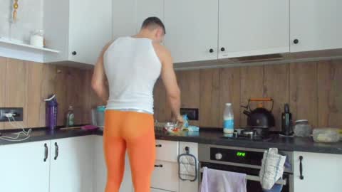 Vincent.  uncut 18cm online show from 01.16.25