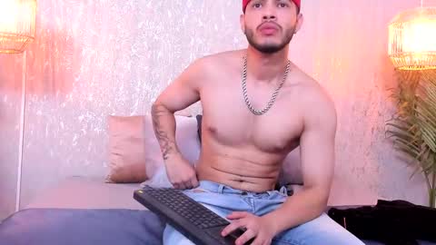 Vincent online show from 09.18.25