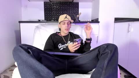 Vincent online show from 01.22.25