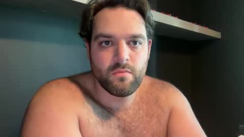 Snapshot of vinfaro27 chatting on 10.09.25 Vinfaro27 online show from 10.09.25