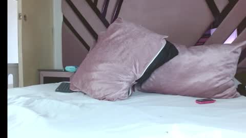 Snapshot of vinitryjhonson chatting on 03.13.26 vinitryjhonson online show from 03.13.26