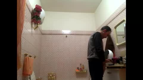 Zenith online show from 10.14.25