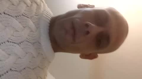 Snapshot of vino1634 chatting on 12.31.24 vino1634 online show from 12.31.24