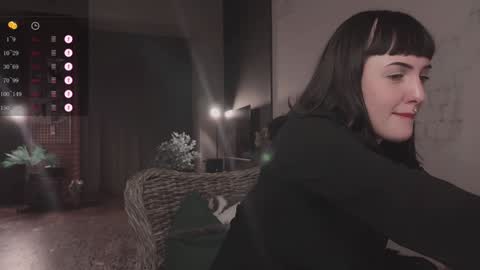 Diva Silvia online show from 12.04.24