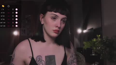 Diva Silvia online show from 12.14.24