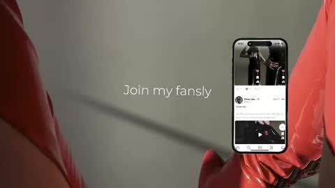 Diva Silvia online show from 12.20.25