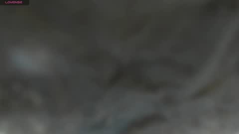 Snapshot of vio_let_ chatting on 09.25.25 Daniela online show from 09.25.25