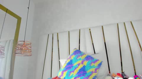 violeet_gray online show from 11.14.25