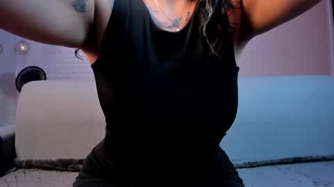 Snapshot of violeet_scott chatting on 01.31.25 Violett Everyday From 0530 to 1430 Col Time online show from 01.31.25