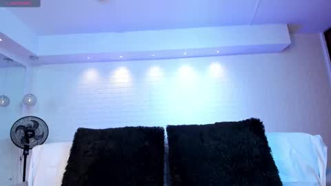 Snapshot of violeet_scott chatting on 09.23.25 Violett Everyday From 0530 to 1430 Col Time online show from 09.23.25