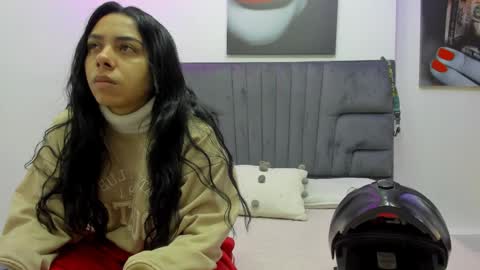 Violet and Myers online show from 10.10.25