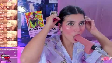 Snapshot of violet_fiore chatting on 09.26.25 Violet Fiore online show from 09.26.25