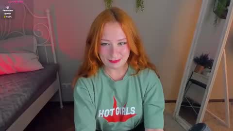 Snapshot of violet_griffen chatting on 07.07.26 VIOLET online show from 07.07.26
