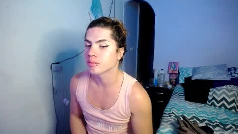 Snapshot of violet_hyuga chatting on 11.09.25 violet_hyuga online show from 11.09.25