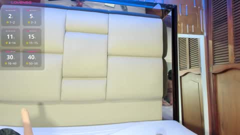 Snapshot of violet_milleer chatting on 10.03.25 violet_milleer online show from 10.03.25