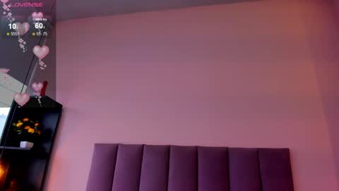 violet online show from 04.08.26