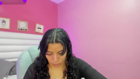 violet_sinclair online show from 06.03.26