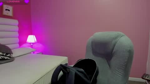 violet_sinclair online show from 07.09.26