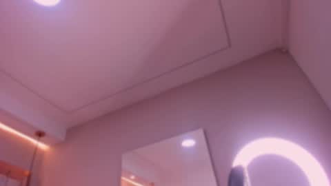 Snapshot of violeta_abel chatting on 10.30.25 Violeta online show from 10.30.25