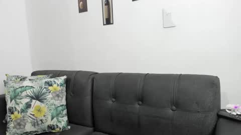 violeta_gracee online show from 11.24.25