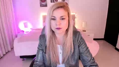 violeta_hotter_ online show from 10.18.25
