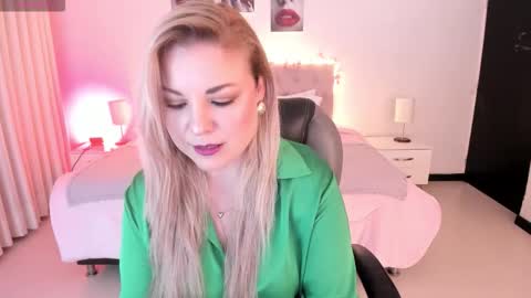 violeta_hotter_ online show from 10.21.25