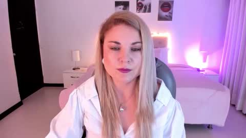 violeta_hotter_ online show from 10.28.25