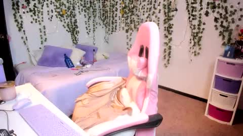 Violeta online show from 10.24.25