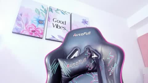 Snapshot of violeta_ruizz chatting on 02.07.26 Violeta Ruiz online show from 02.07.26