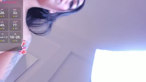 Snapshot of violetaa_millers chatting on 01.04.25 Violeta online show from 01.04.25