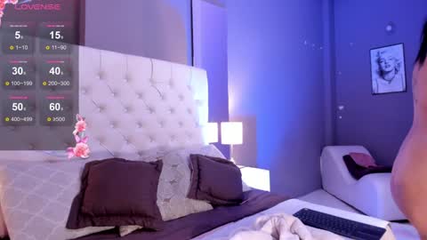 Snapshot of violetaa_millers chatting on 01.06.25 Violeta online show from 01.06.25