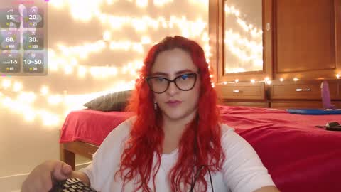 Snapshot of violetabitch chatting on 12.11.24 Violetta Morningstar online show from 12.11.24