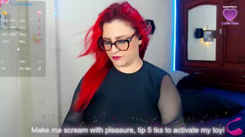 Snapshot of violetabitch chatting on 11.13.25 Violetta Morningstar online show from 11.13.25