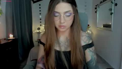 Snapshot of violetacrow chatting on 07.09.26 Violeta online show from 07.09.26