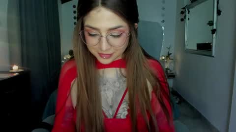 Snapshot of violetacrow chatting on 07.30.26 Violeta online show from 07.30.26