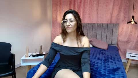 VIOLETA online show from 12.06.24