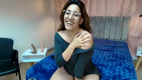 VIOLETA online show from 12.06.24