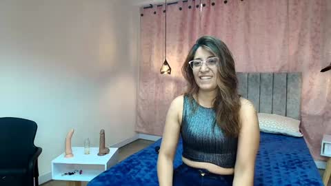 VIOLETA online show from 12.11.24