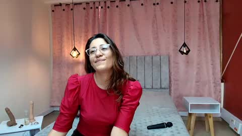 VIOLETA online show from 01.16.25