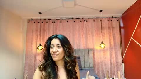 VIOLETA online show from 10.09.25